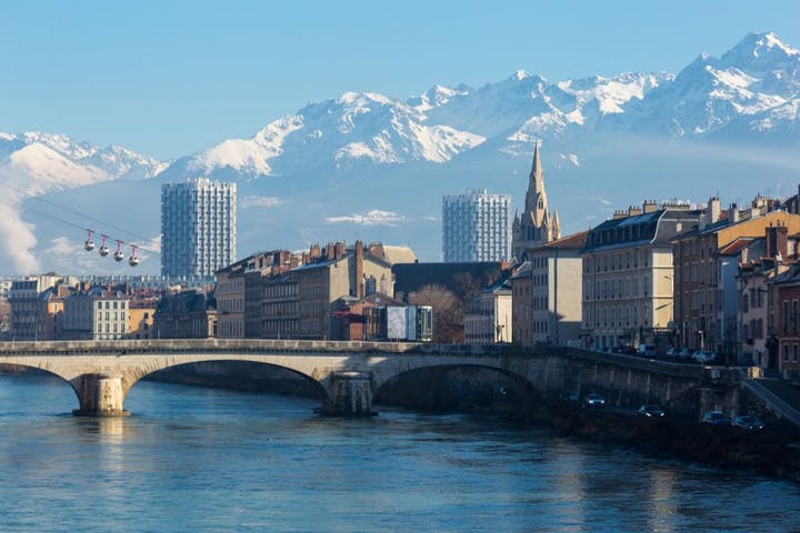 Pourquoi faire estimer son bien immobilier à Grenoble?