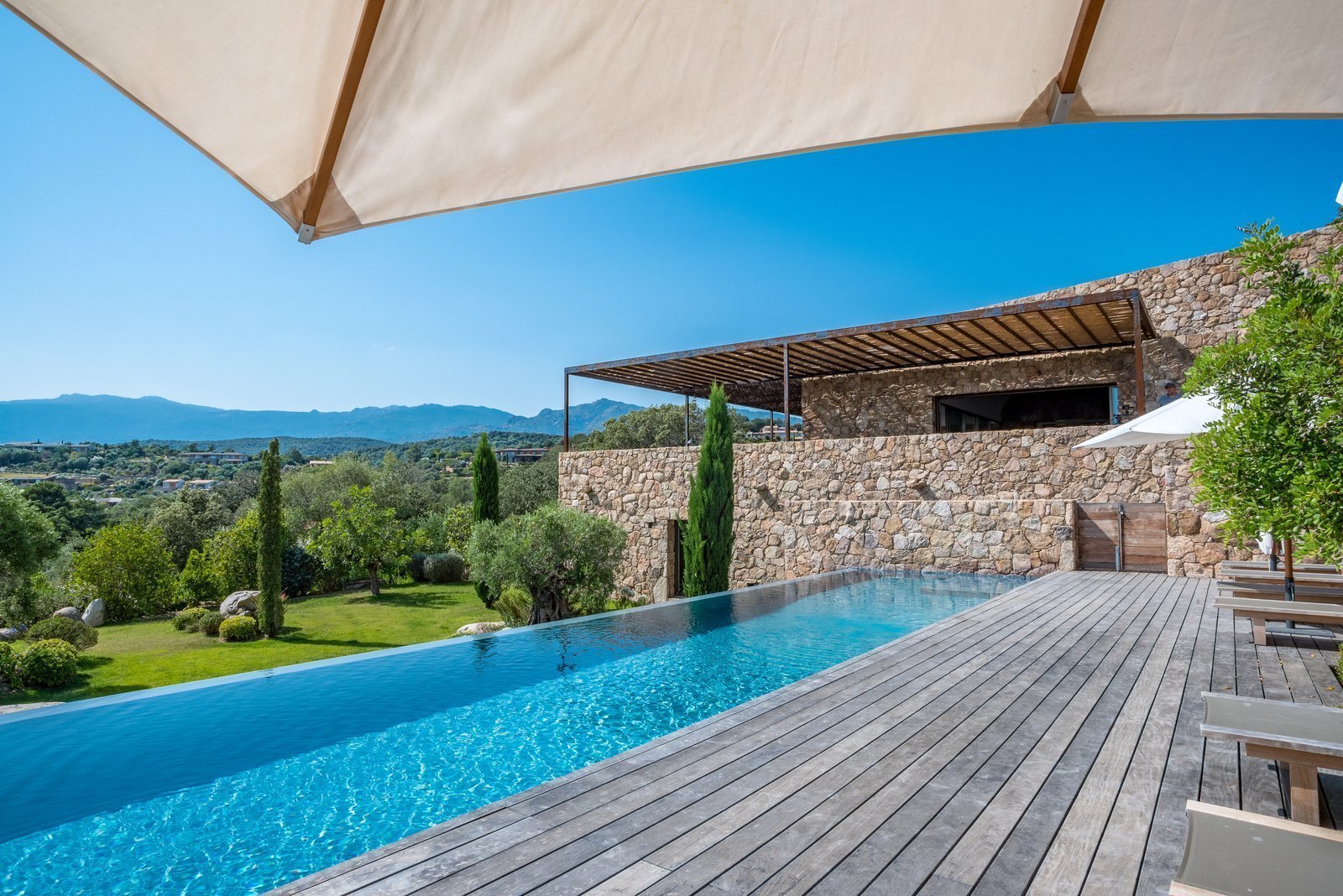 Les plus belles propriétés en vente à Porto Vecchio